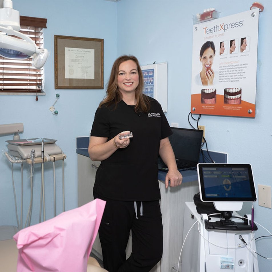 Dr. Tamara Rojas in her Hollywood, FL office